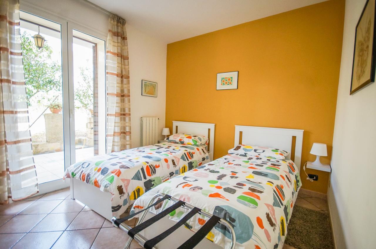 Bed and Breakfast Beb Brusce' Franco E Tina Рагуза Екстер'єр фото